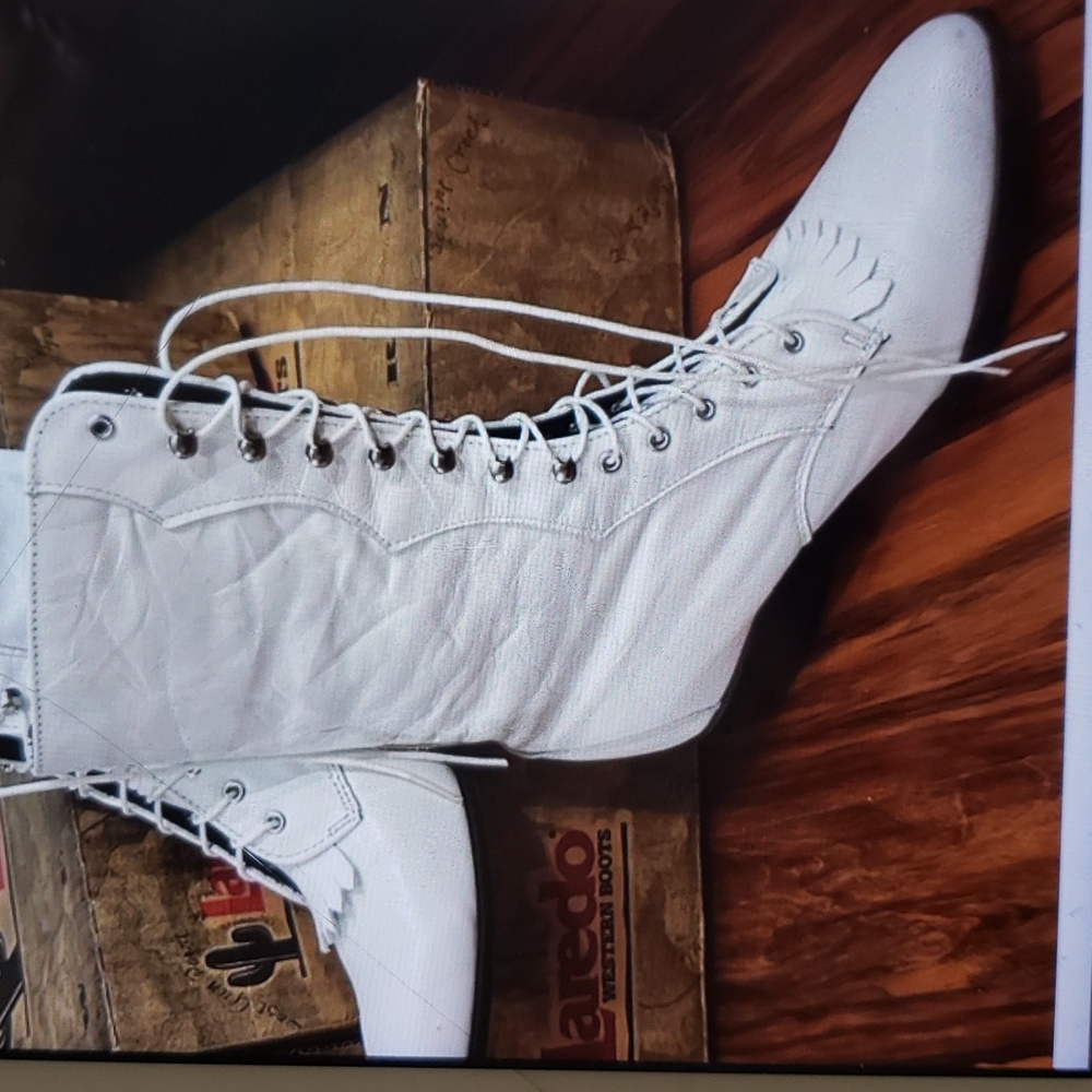 Laredo White Lace Up Boots